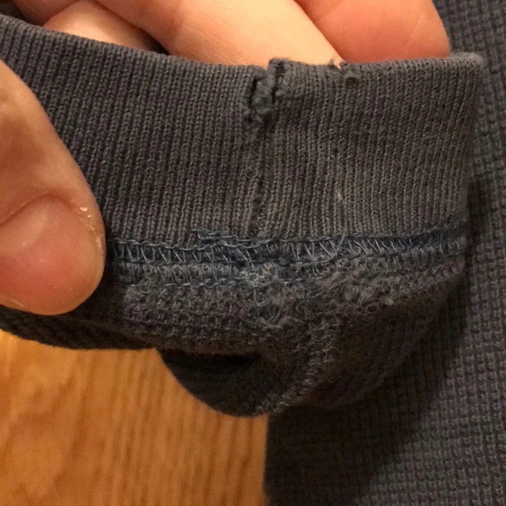 Boy’s size 4T thermal shirts x 2 Gap Circo blue gray cotton waffle weave CHILLIN